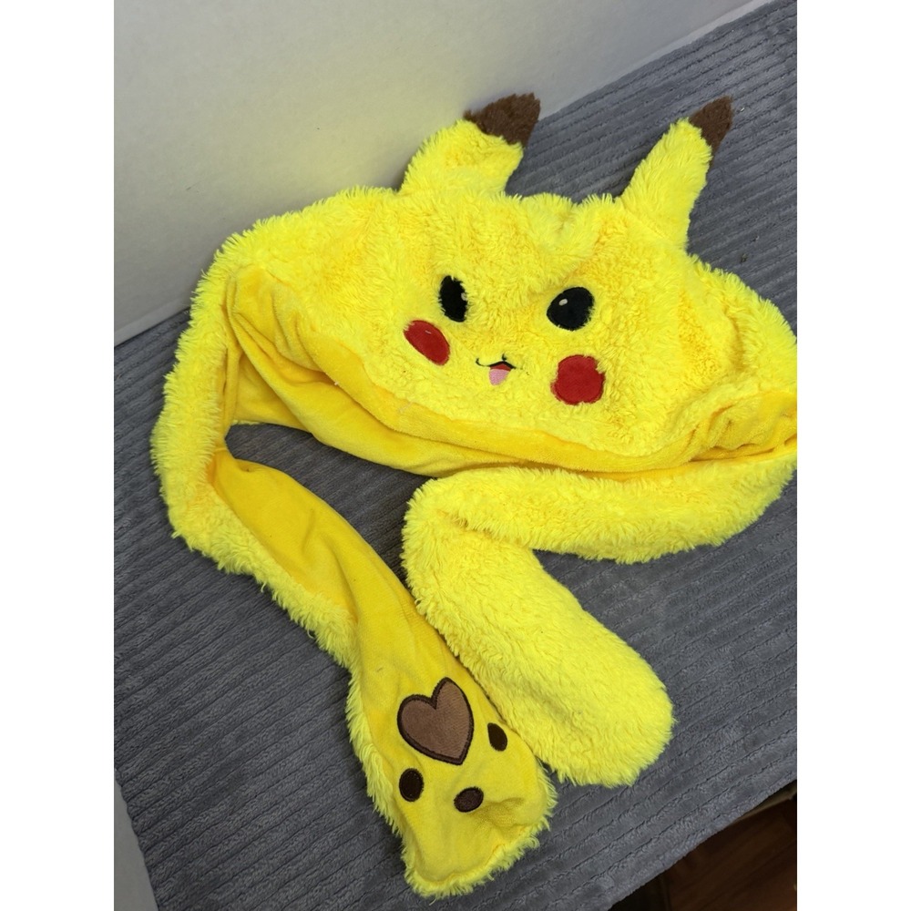 Pokémon Pikachu Plush Hat Yellow with Moving Ears